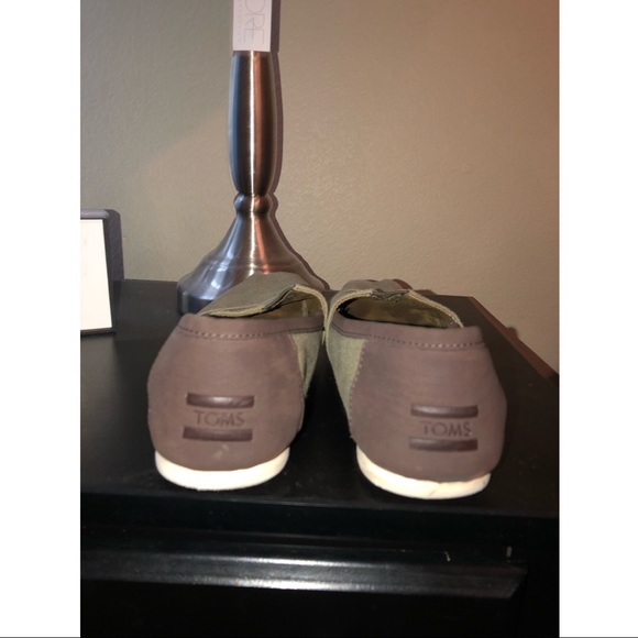 Olive Green/ and Brown TOMS - Picture 3 of 3